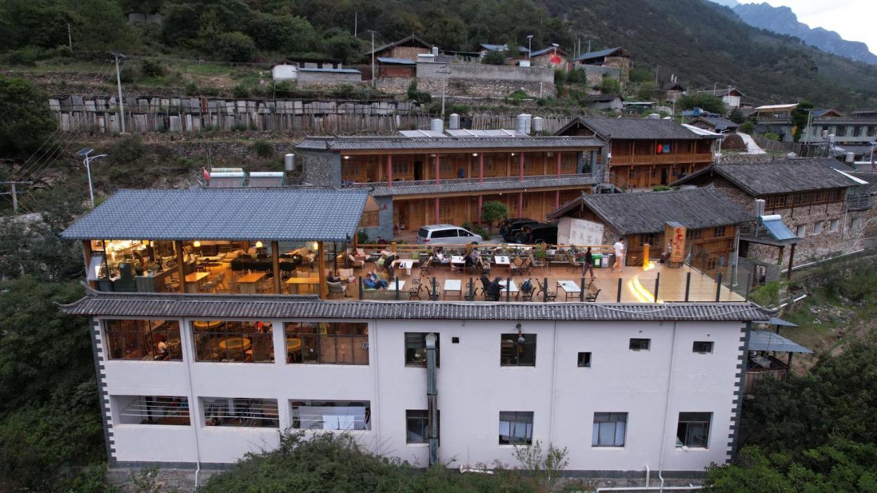 Tiger Leaping Gorge Tea Horse Gasthaus 샹그릴라 외부 사진