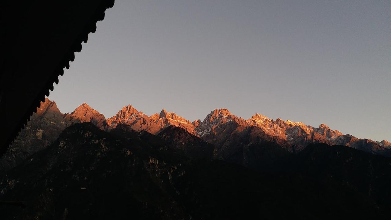 Tiger Leaping Gorge Tea Horse Gasthaus 샹그릴라 외부 사진